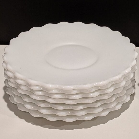 Westmoreland-style Scalloped Edge Milk Glass Dessert Plates - Set of 8 - Picture 2 of 4